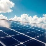 Nettoyer des panneaux solaires : guide pratique comment nettoyer des panneaux solaires