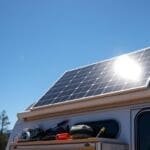 Panneau solaire camping car : guide d'installation panneau solaire camping car