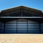 prix hangar métallique isolé 300m2