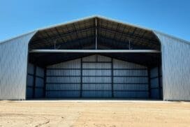 prix hangar métallique isolé 300m2
