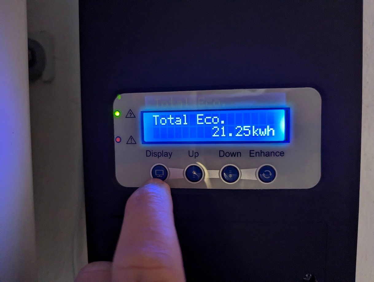 Routeur solaire SmartSun — transformez votre surplus en eau chaude 10 Écran du SmartSun affichant l'énergie détournée vers le ballon d'eau chaude.
